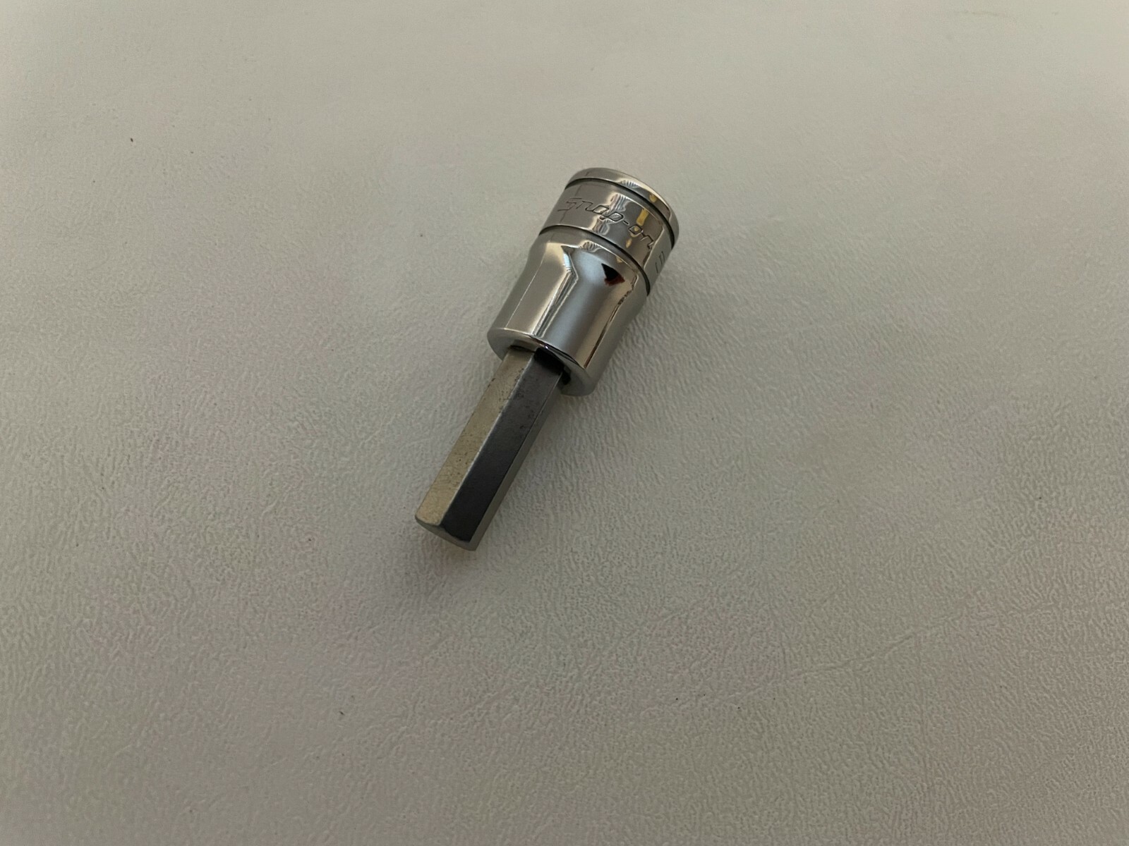Snap-On Tools USA *MINT 2018* 3/8″ Drive 5/16″ SAE Hex Bit Chrome Socket FA10E