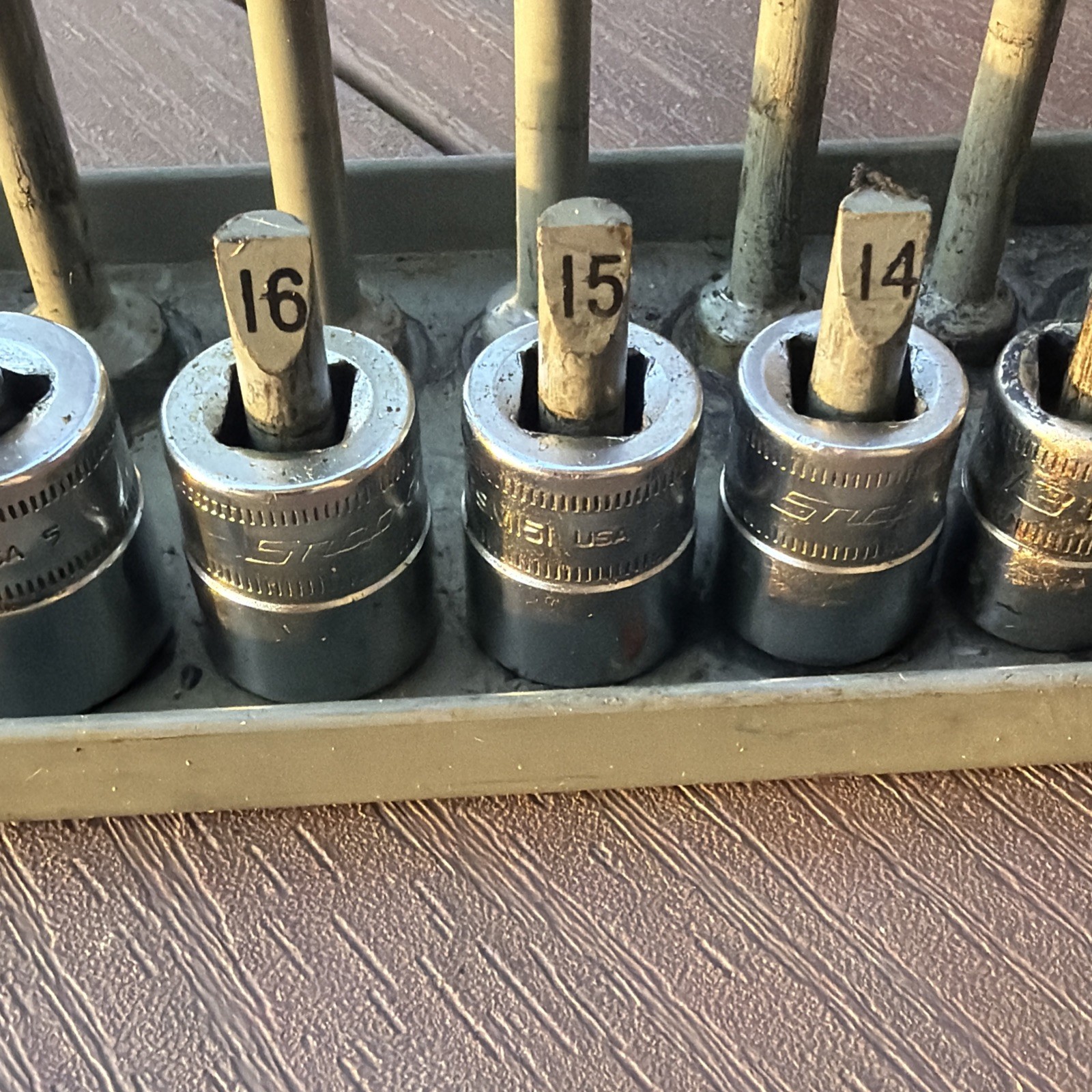 SNAP-ON FSM81-FSM191 7-19MM METRIC 14 PIECE 3/8″ DRIVE 6 POINT SOCKET SET