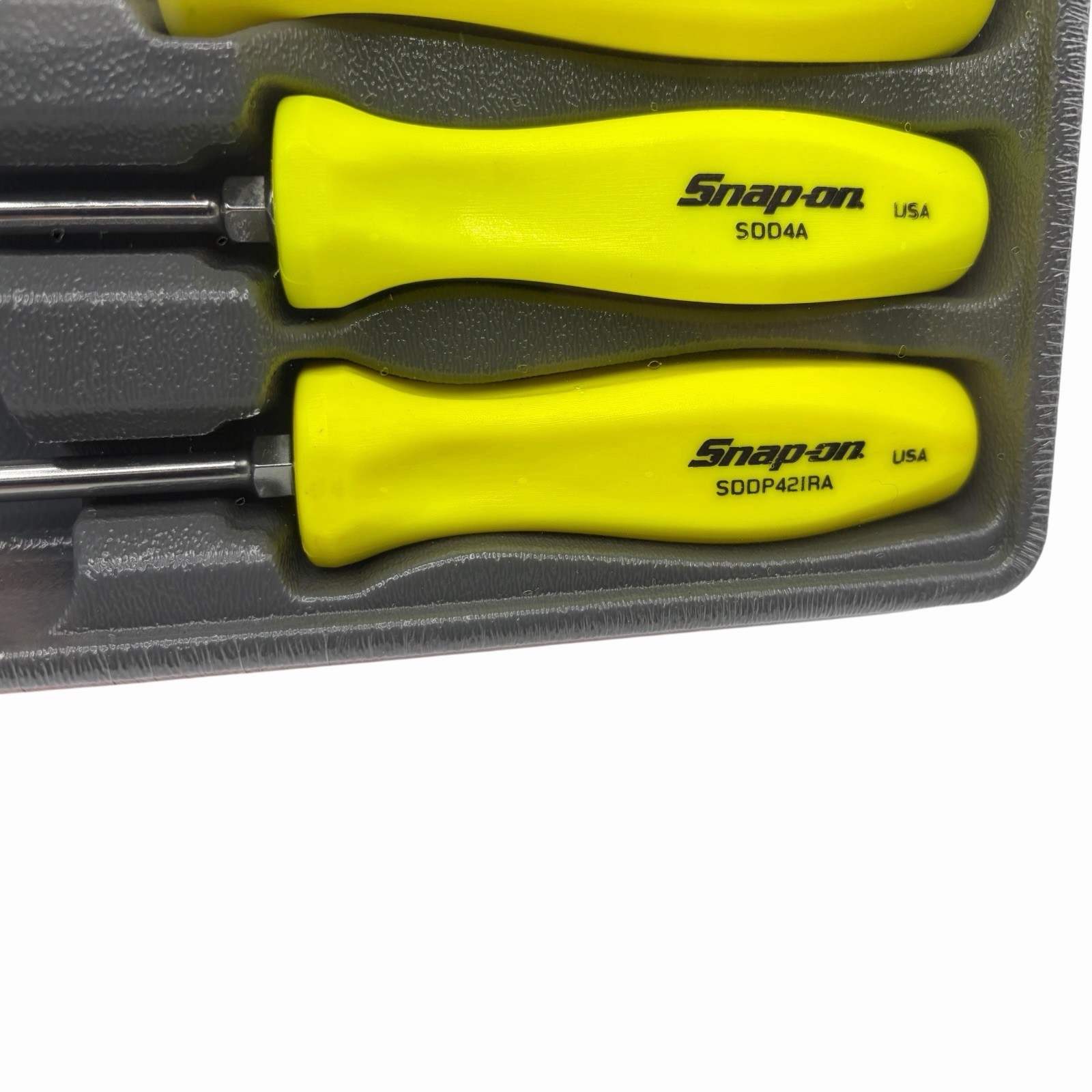 Snap On Tools High Vis Yellow Hard Handle Combination Screwdriver Set SDDX70AHV