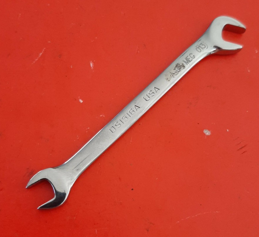Snap-on USA DS1516A Offset Angle Open End 15/64 x 1/4″ Ignition Wrench Engraved