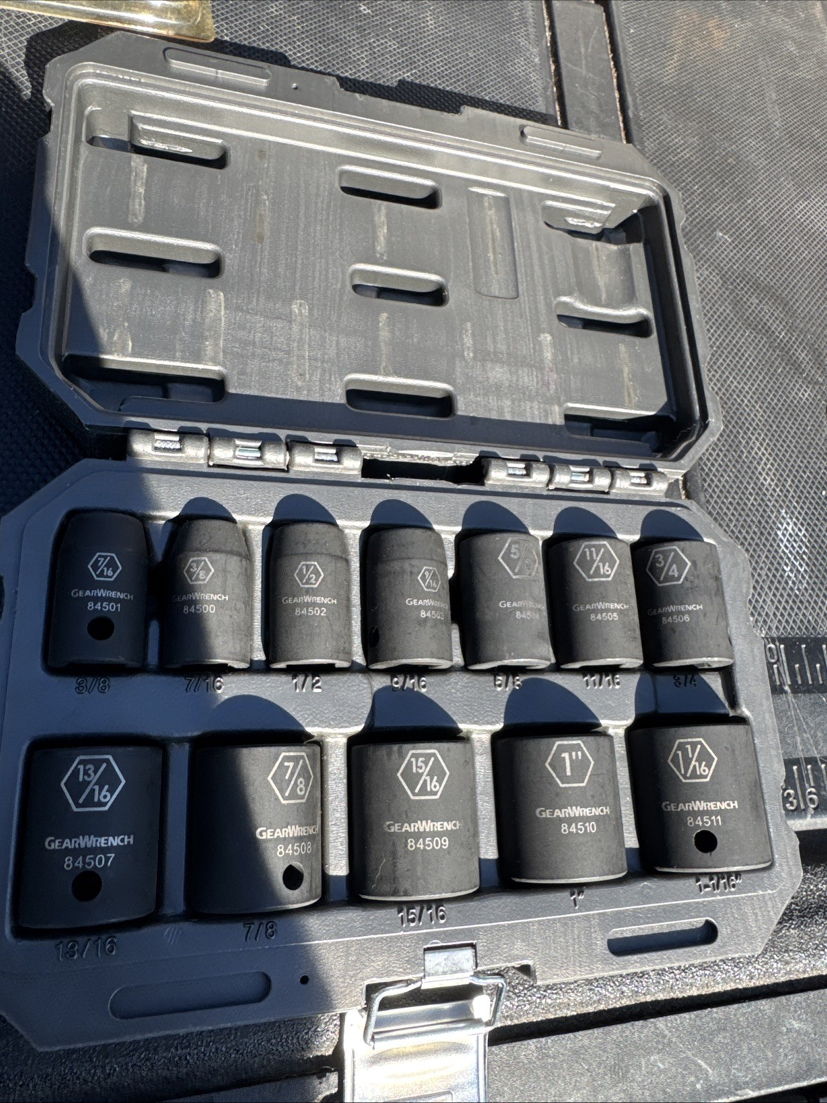 Gearwrench 12 pc SAE 1/2″ drive Impact Socket Set 3/8 to 1-1/16″ w/ Case #84931