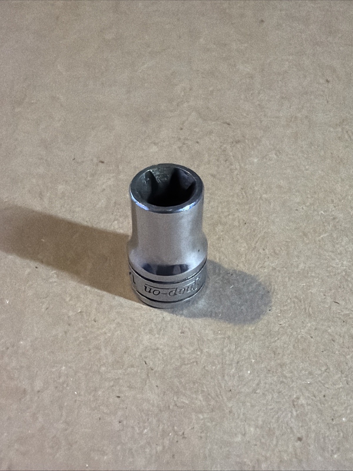 Snap On 3/8″ Drive E12 Shallow Inverted Torx Socket FLE120