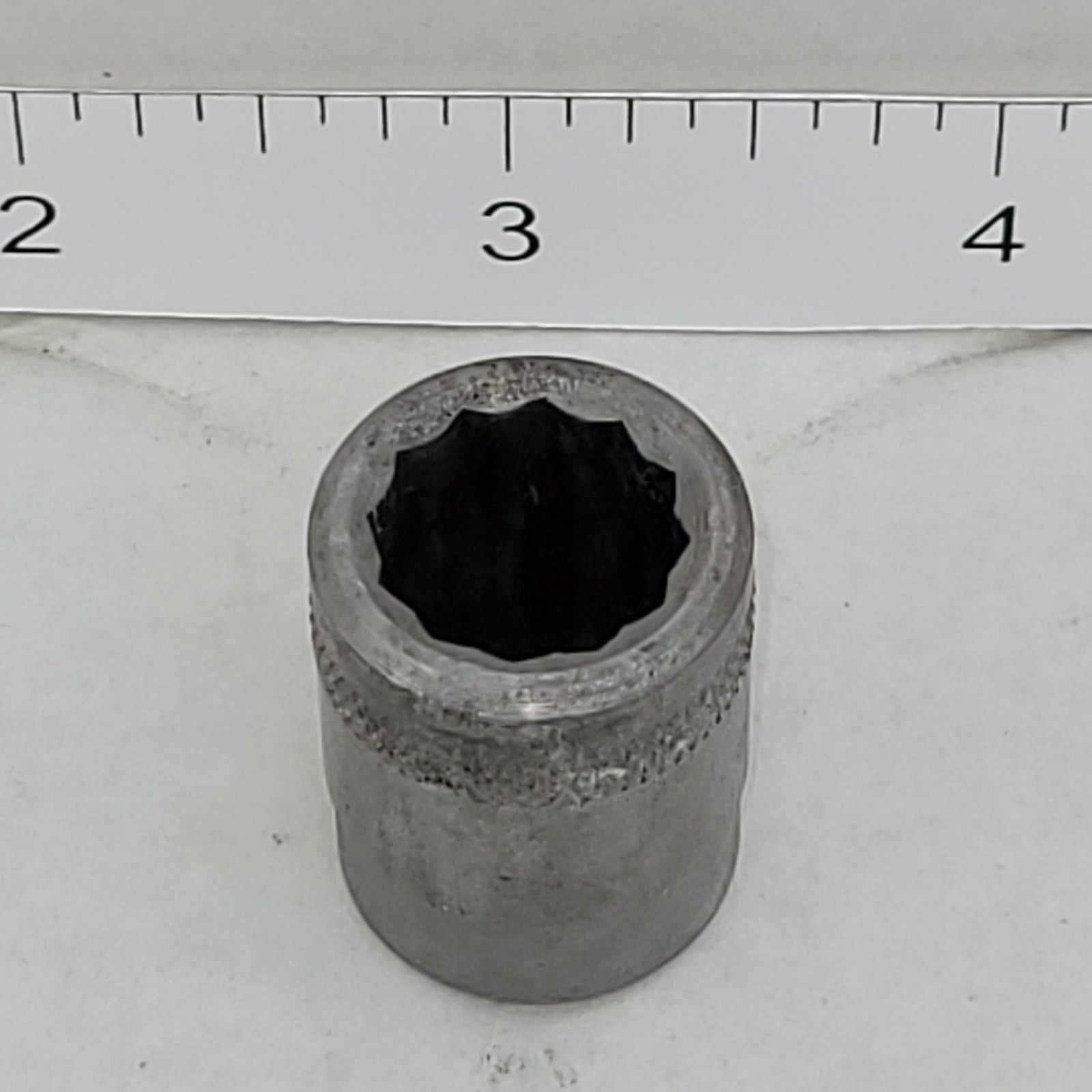 1/2″ Socket 12 Point or Spline Drive both ends