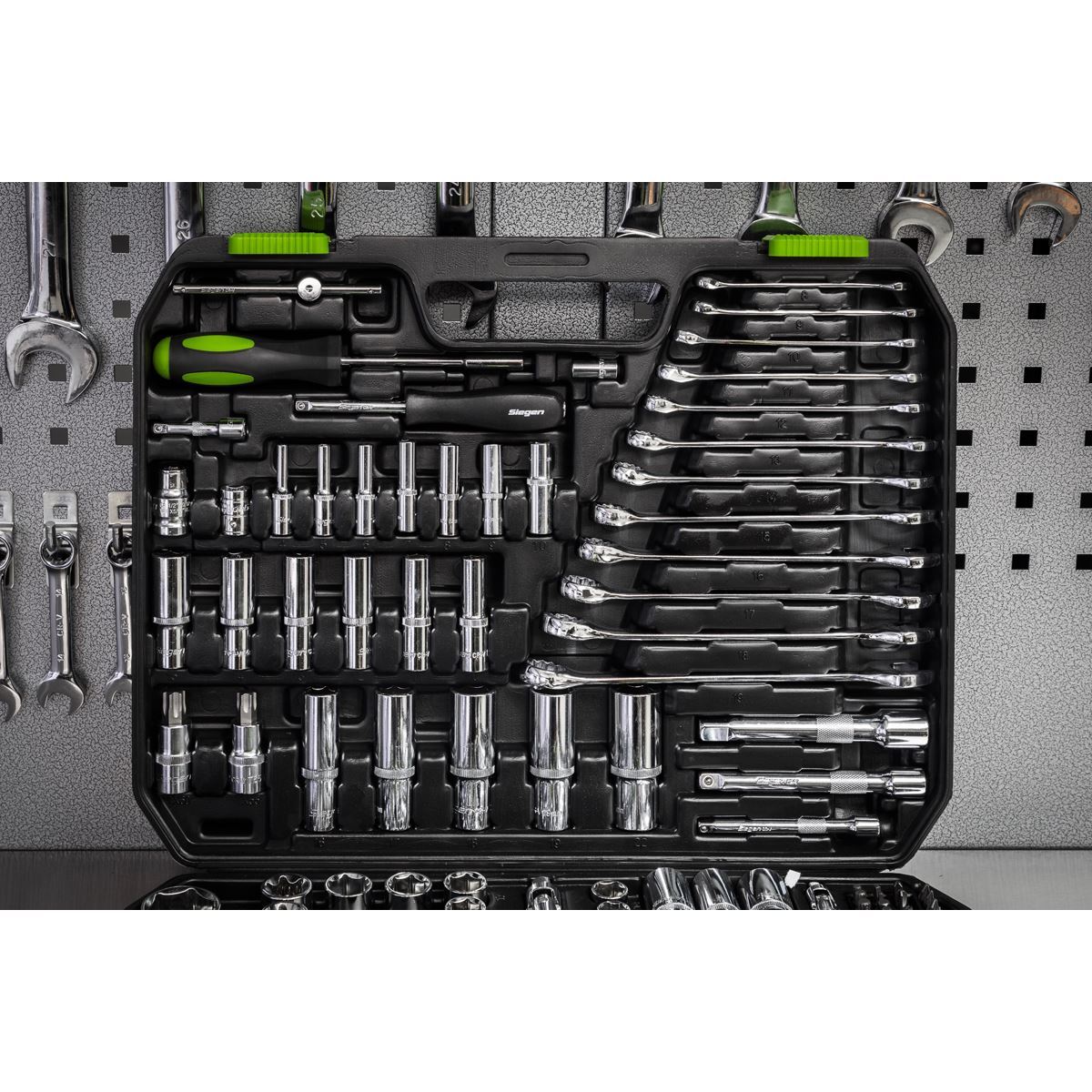 Sealey Socket Set 219pc 1/4″ 3/8″ 1/2″ Drive WallDrive Metric 4-32mm Siegen
