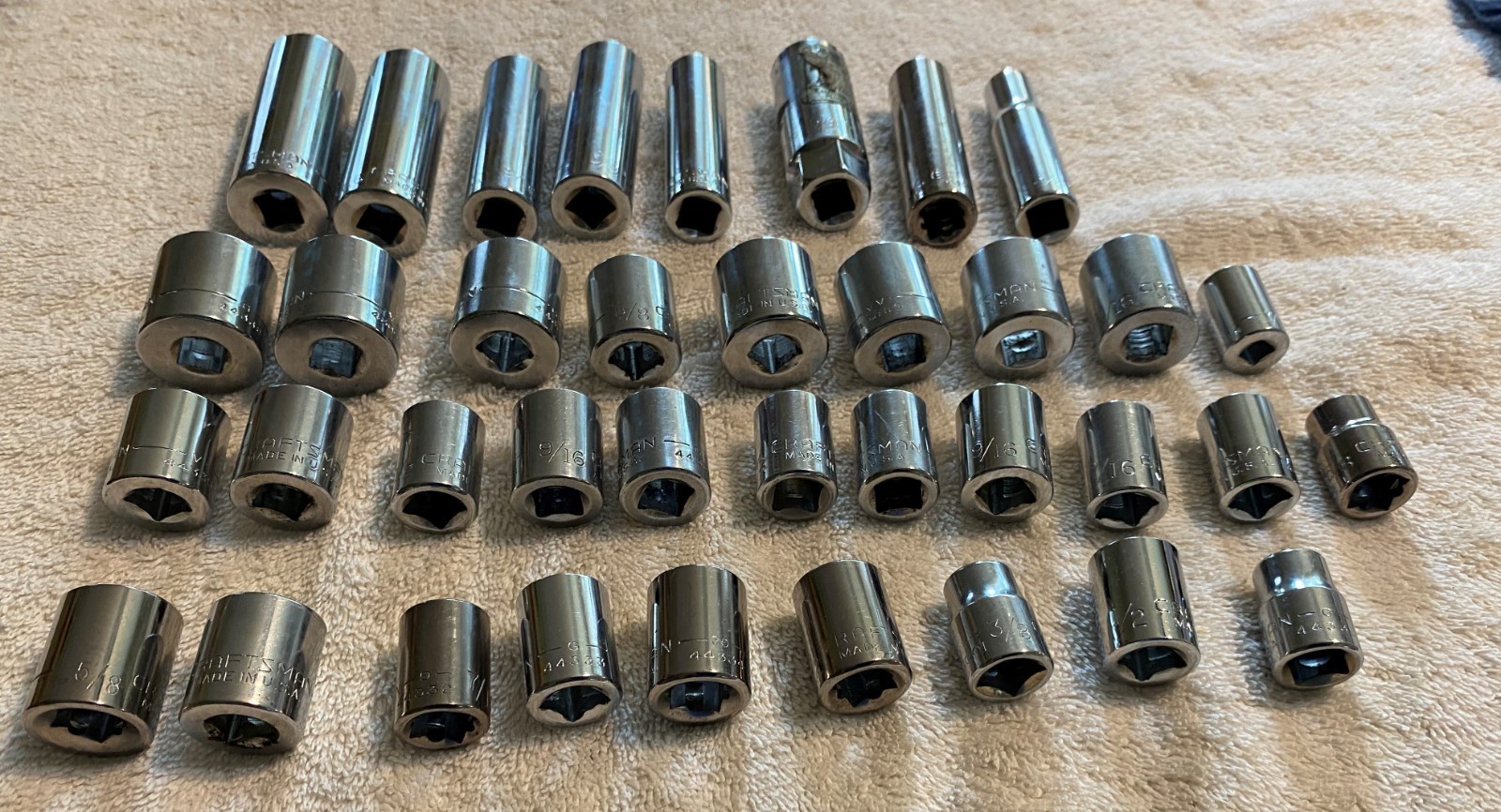 Lot of 37 – Craftsman 3/8″ Drive Assorted SAE Sockets, Made in USA