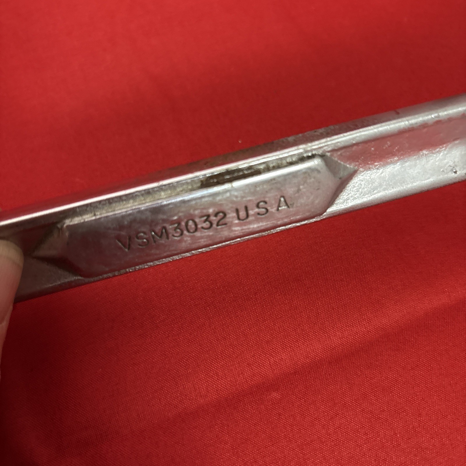 SNAP-ON Tools USA 30mm X 32mm Open-End Wrench VOM3032 Marked 14 Inches