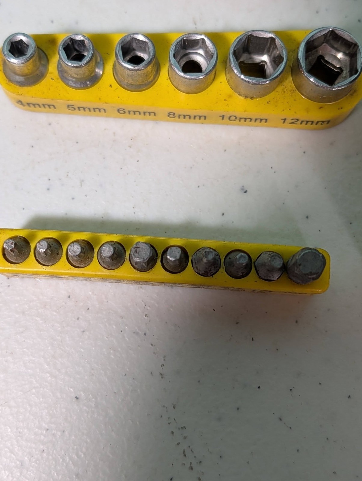1/4″ Drive 6 Point Socket Set Metric & Standard & Other Misc Bits