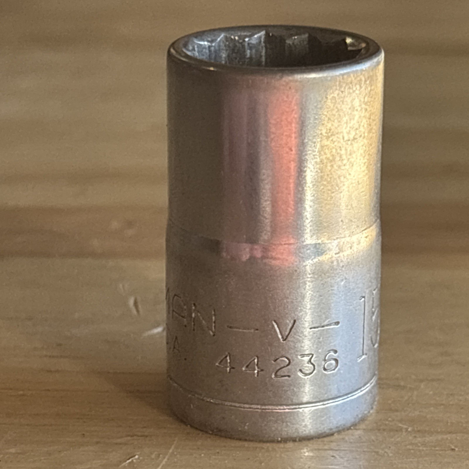Craftsman 15mm Shallow Socket 1/2″ Drive 12 Point V Series 44236 USA
