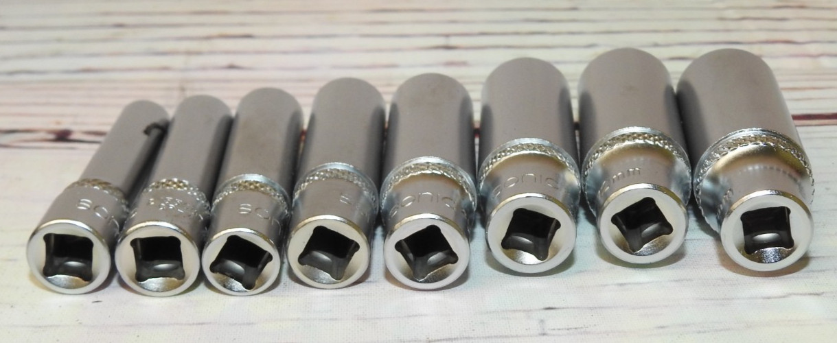 Sonic 309402 95 piece metric combination 1/4″ and 1/2″ Ratchet and socket set