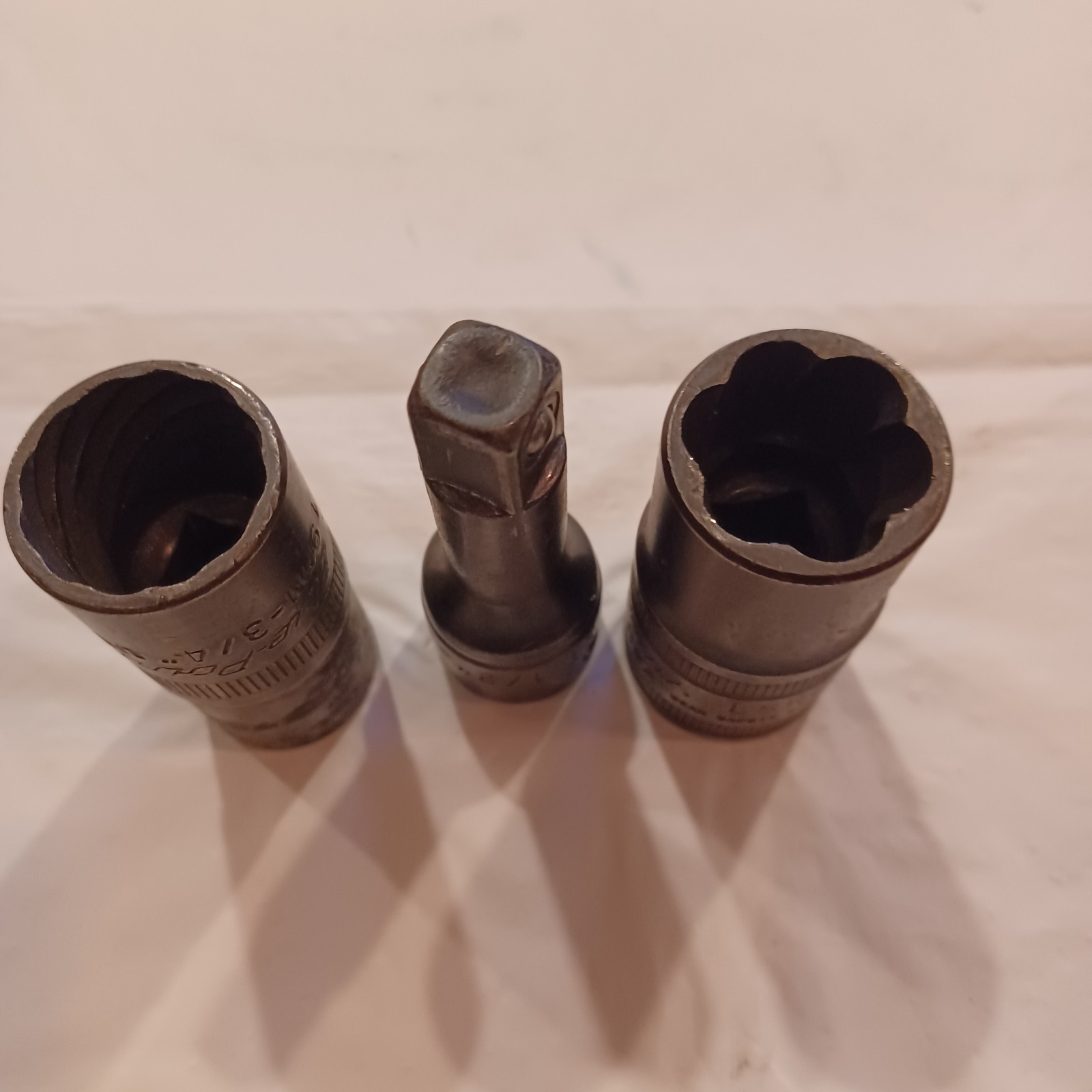 Blue-Point Made By SNAP-ON 1/2″ DRIVE 3PC LUG/LOCK FLIP TWIST SOCKET SET LSR2500