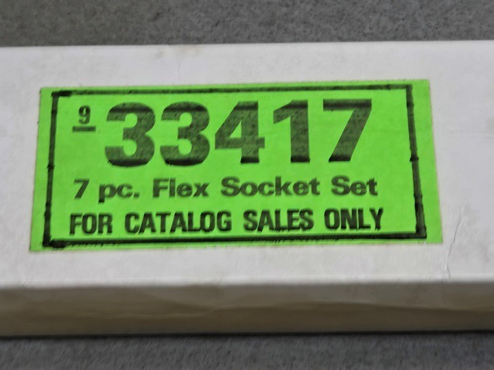 Craftsman 3/8″ Drive SAE Swivel Flex Socket Set, 6pt – 7 pcs (3/8 – 3/4) NOS
