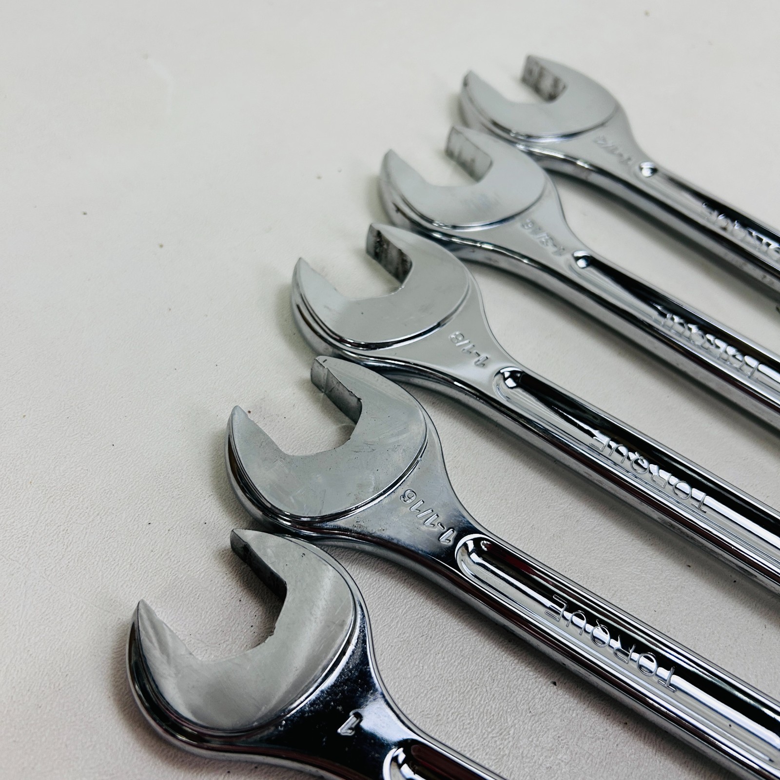 MAC Tools SCL5PT 5PC 12PT SAE Precision Torque Wrench Set (1″ – 1 1/4″)