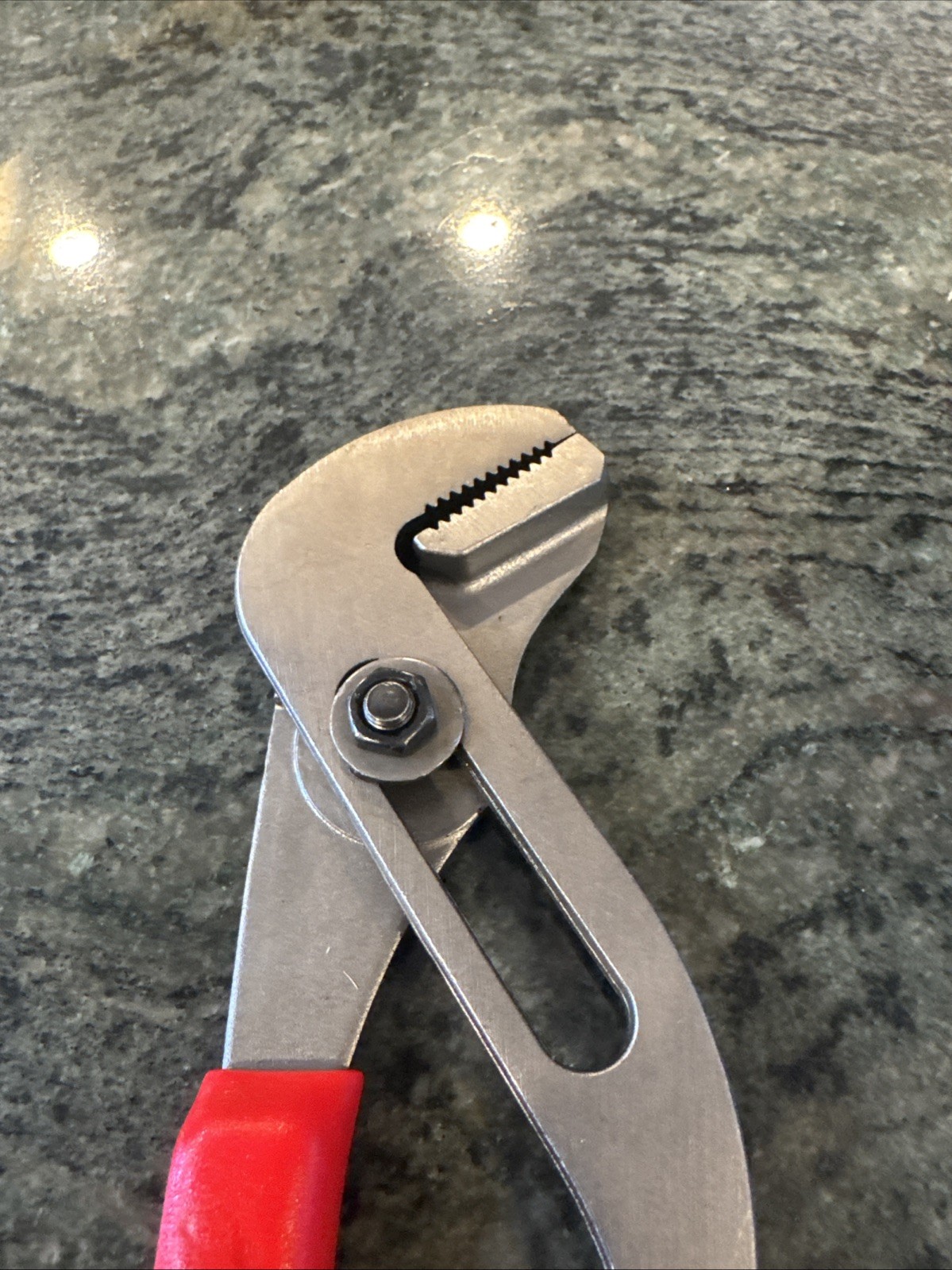 Snap On awp120 12-3/4” adjustable joint pliers with red handles new