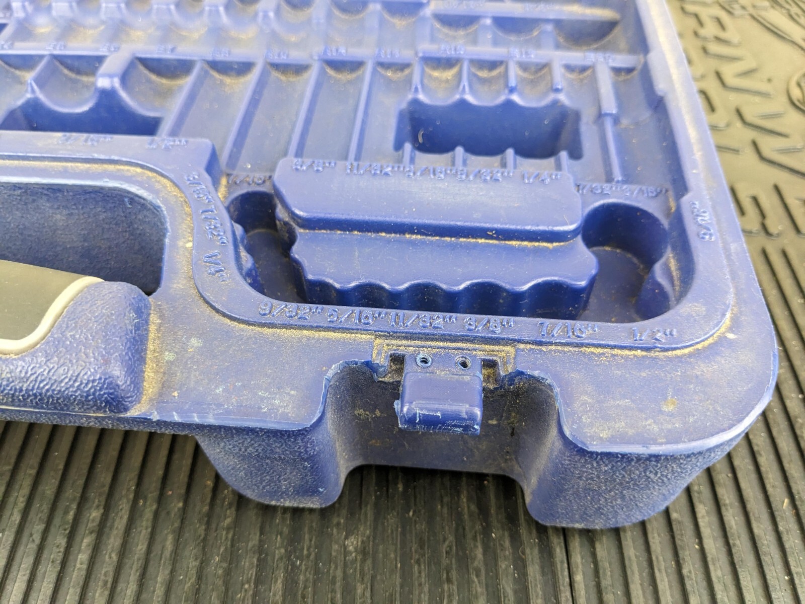 #bf688 Blue-Point Case for BLPGSSC155 SAE/ Metric General Service Set