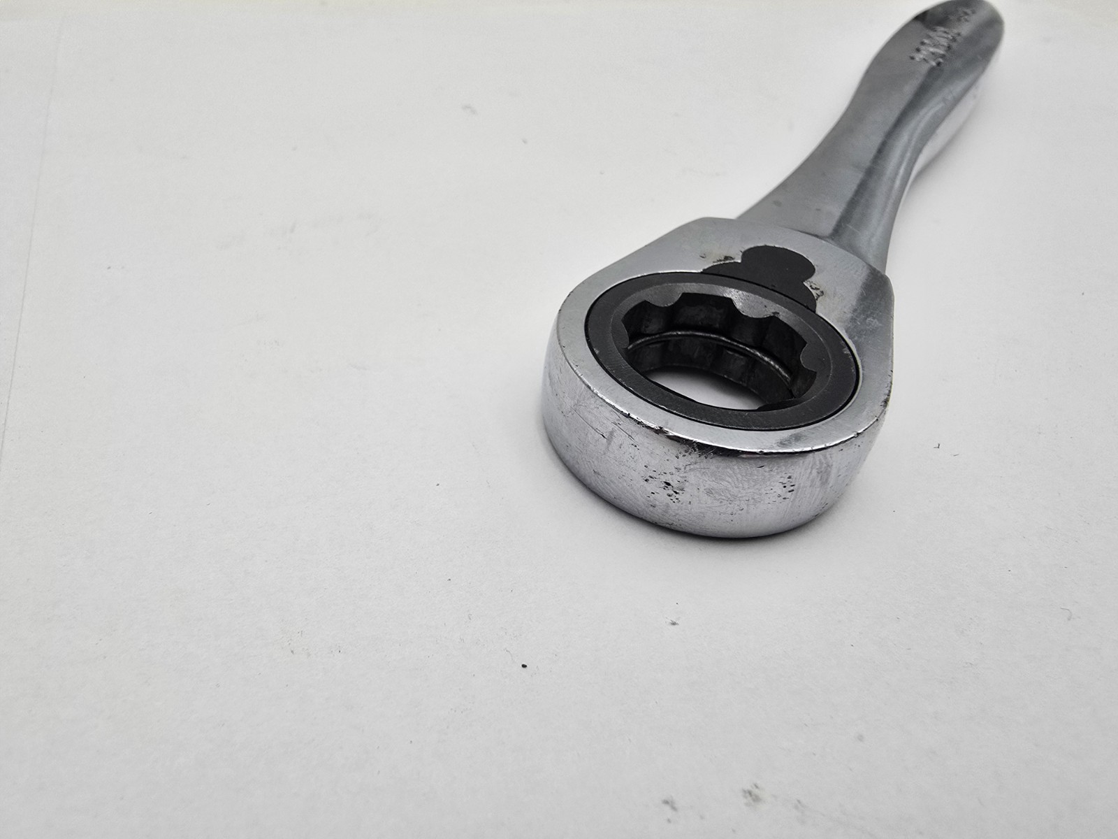 Craftsman Max Axess Pass Thru Ratchet 3/8″ Drive 29308 L-AB