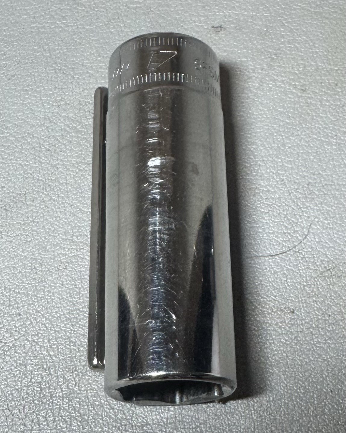 Snap-On 3/8” Drive 17mm Deep Socket SFSM17