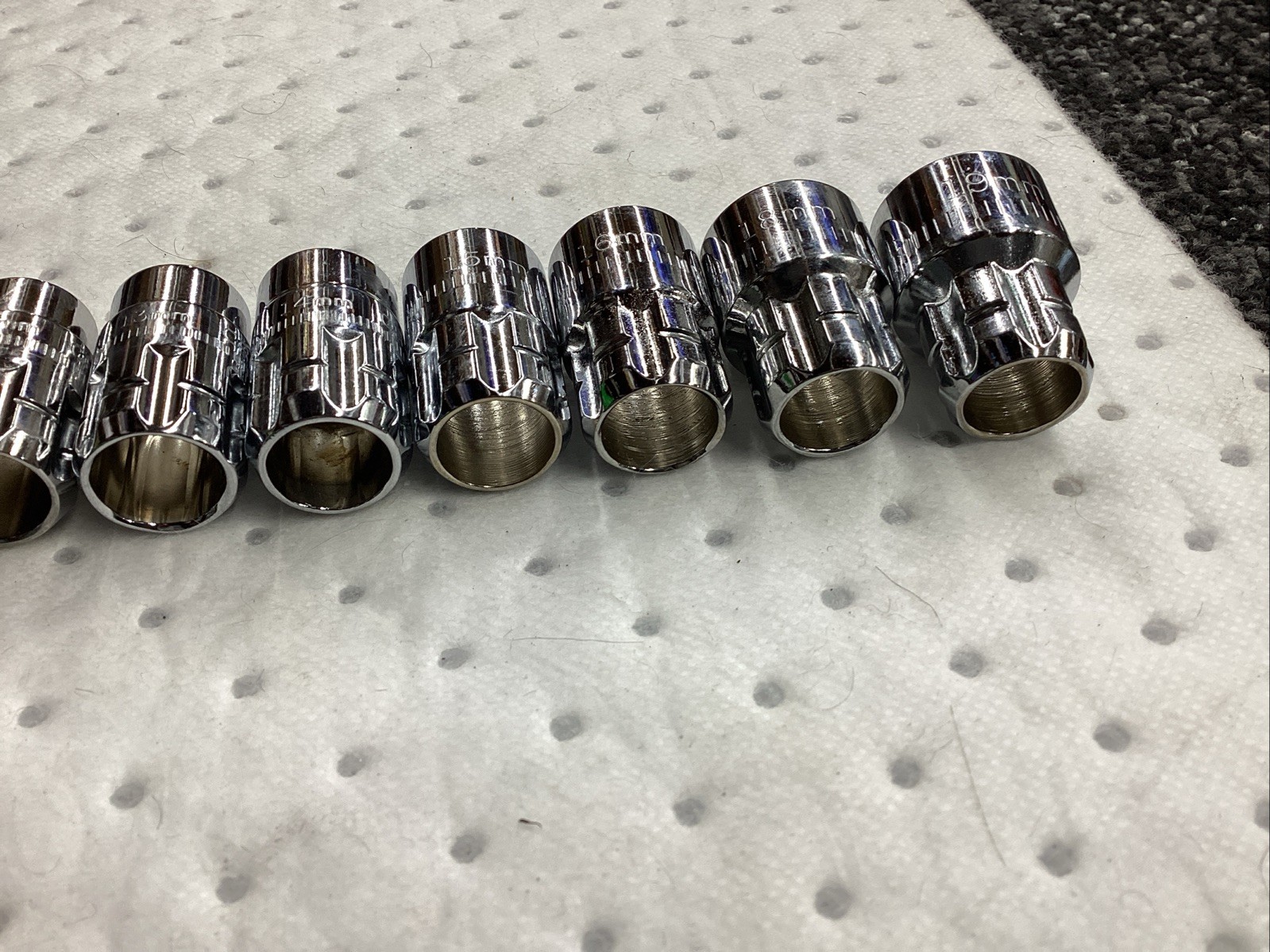 Craftsman 3/8 Inch Drive Max Axess Metric Socket Set 9 Pieces 10mm – 19mm