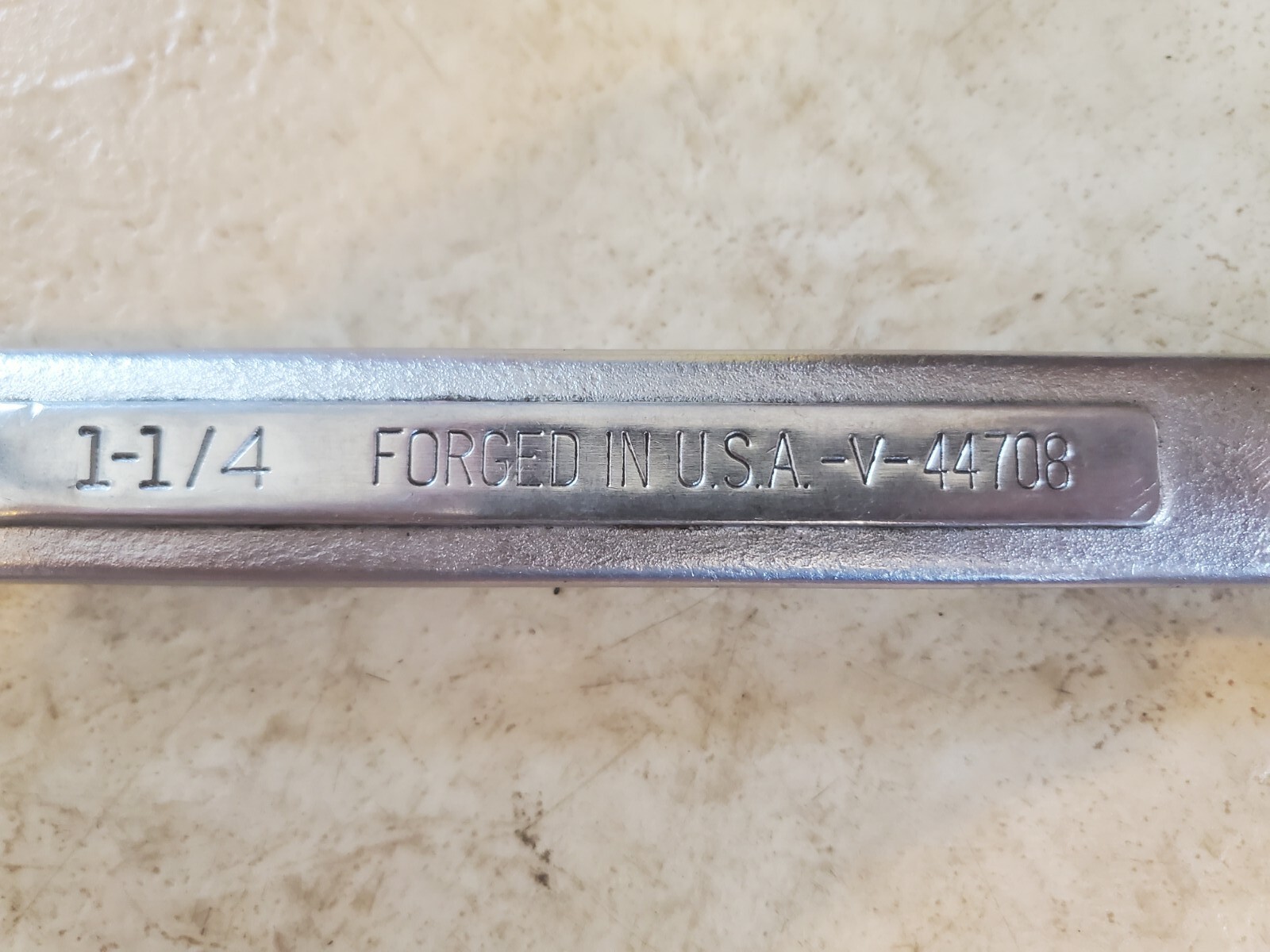 Craftsman 44708 1-1/4″ Combination Wrench. 12 Pt. Forged in USA