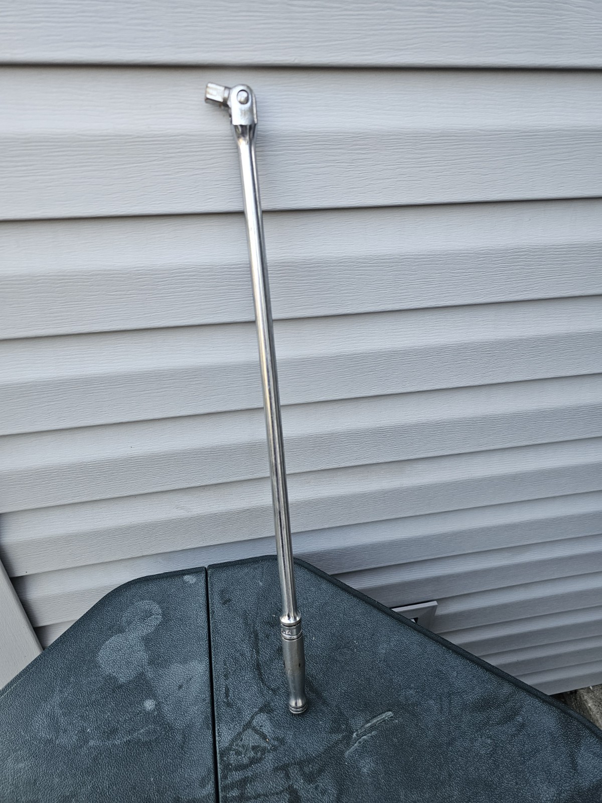 Snap-On SN24B 2 ft, 1/2″ Drive Breaker Bar