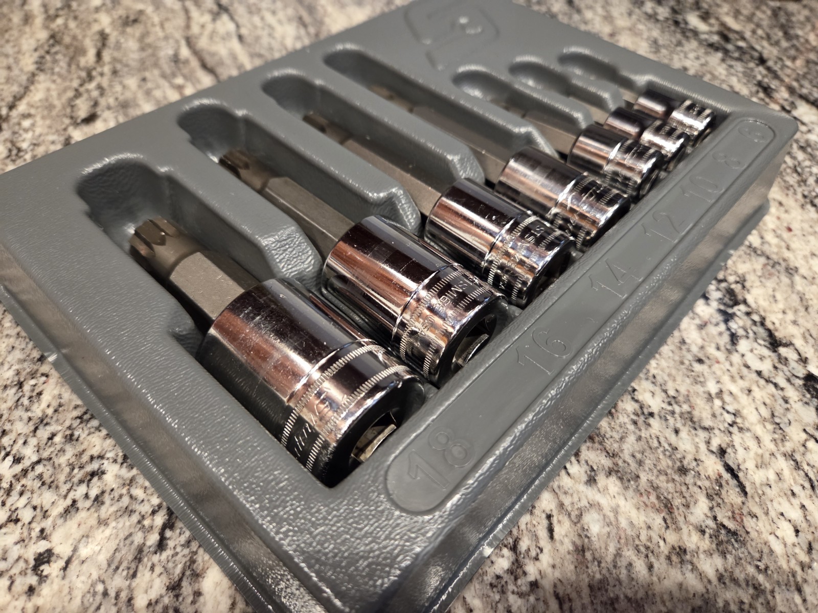 Snapon Tools 7 pc Metric Standard Triple Square Socket Driver Set (6-18mm)