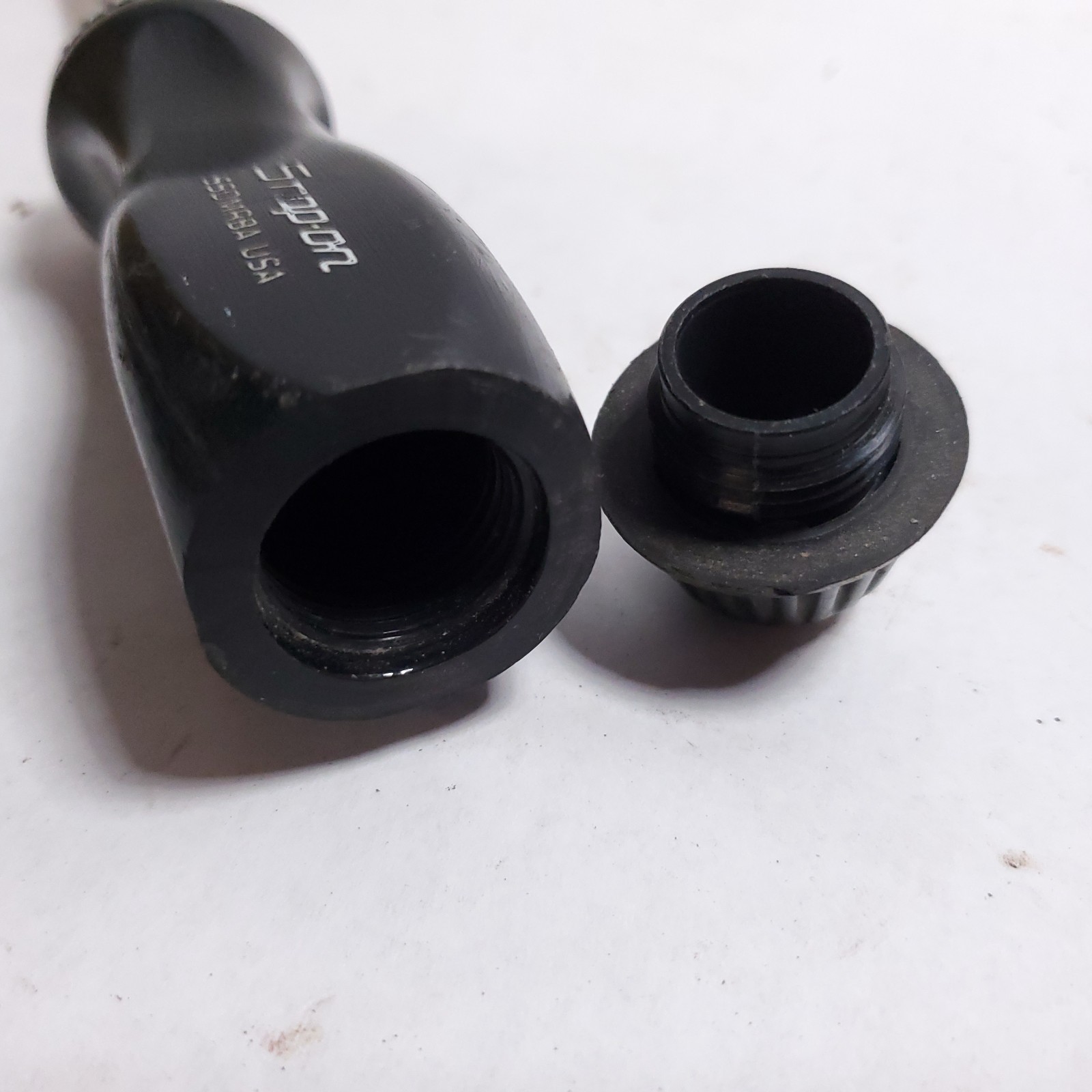 Snap-On SSDMR8A 8″ Long Ratcheting Magnetic Bit Driver