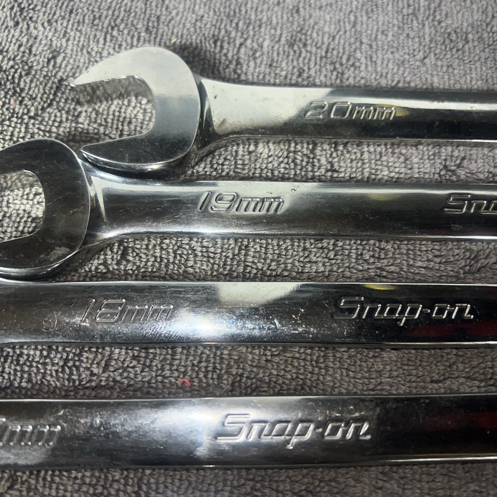 Snap On Tools USA OEXM 9 Pc Metric 10mm to 20mm Combination Wrench Set, 12PT