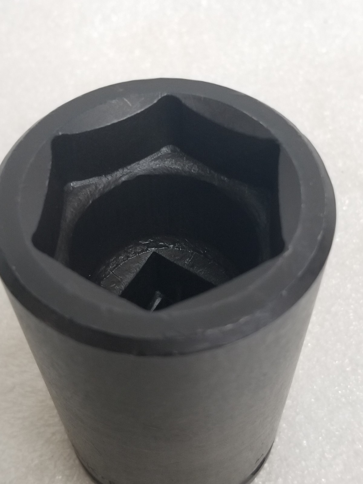S-K Tools 84680 3/4-in. Dr. Dual Budd wheel Impact Socket 1-1/2″, 13/16″ sq. USA
