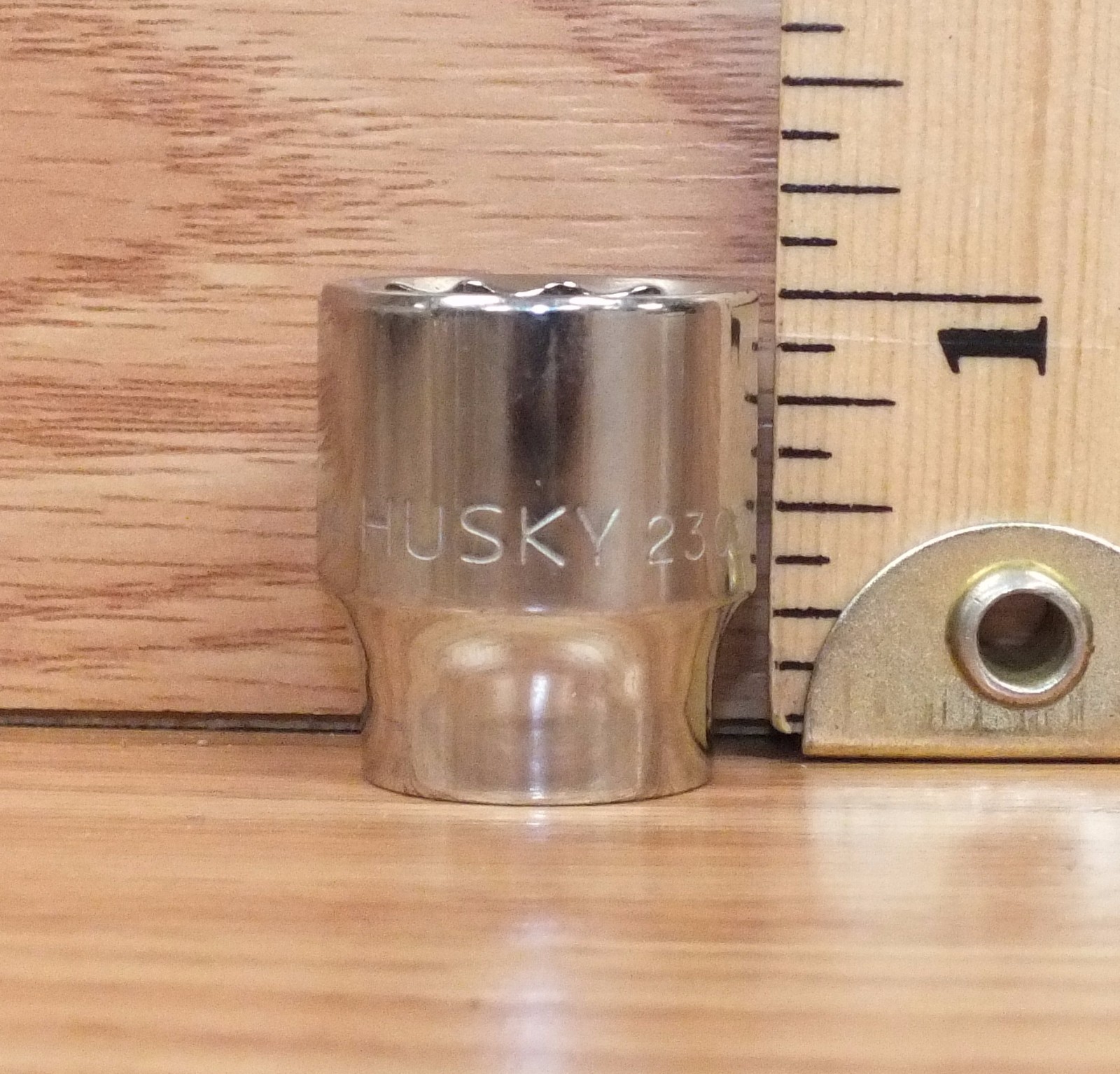 Individual Genuine Husky 12-Point / 6-Point Standard Socket Only **Choose One**