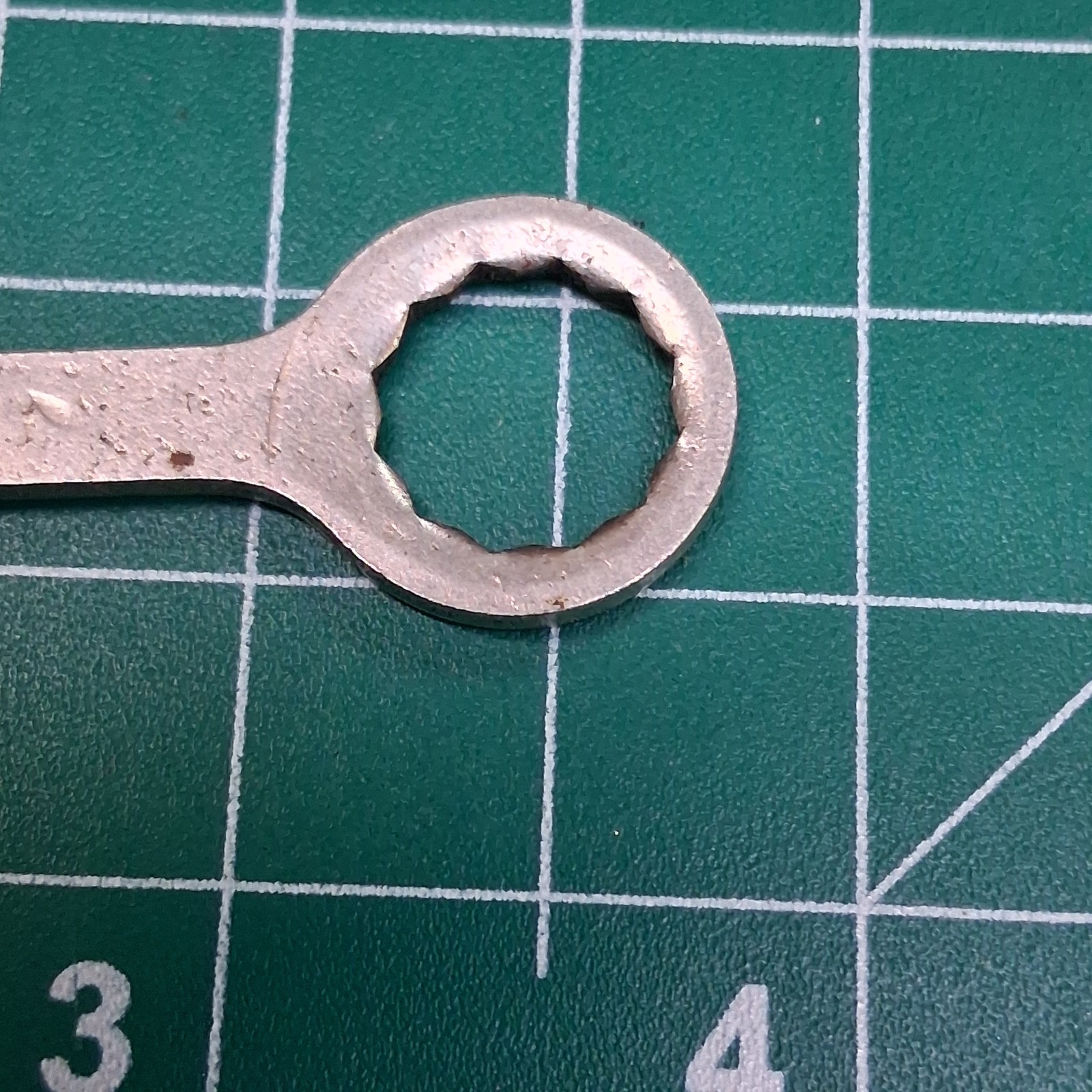 Vintage Oxwall 3/8″ x 7/16″ Chrome SAE 3.5″ Wrench