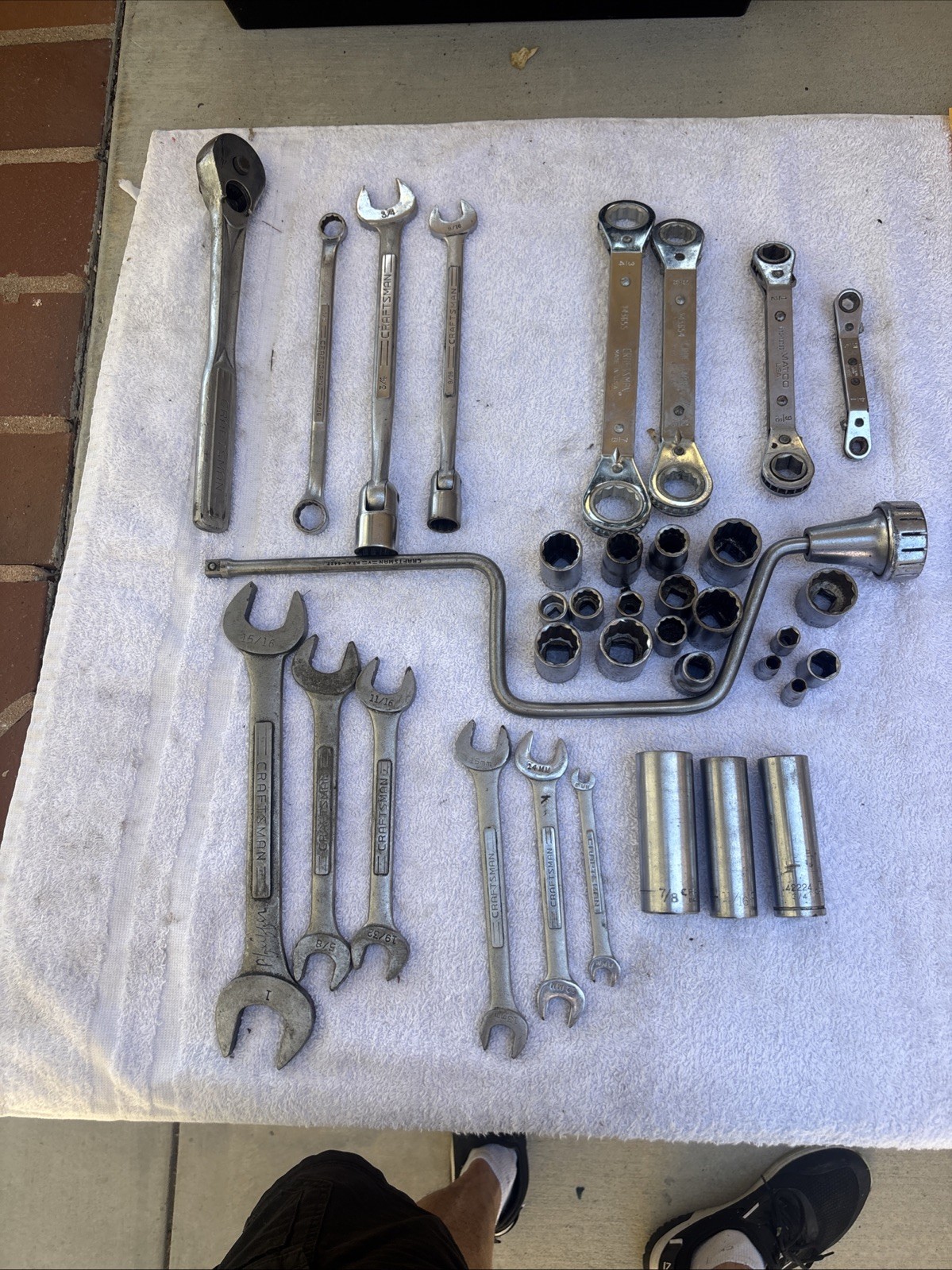 Lot Of Tools Sockets And Wrenches Mostly SAE Craftsman Snapon Proto China