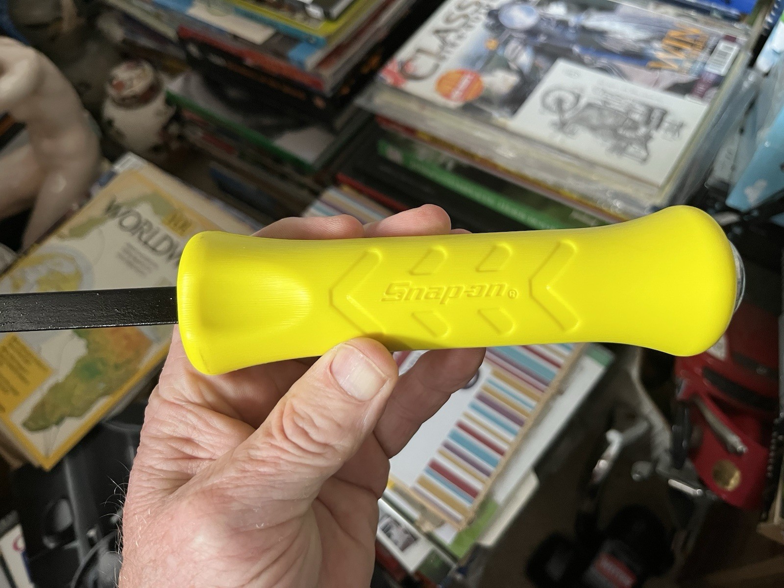 New Snap On Striking Pry Bar Heavy Duty 18” Bright Hi Vis Yellow made in USA
