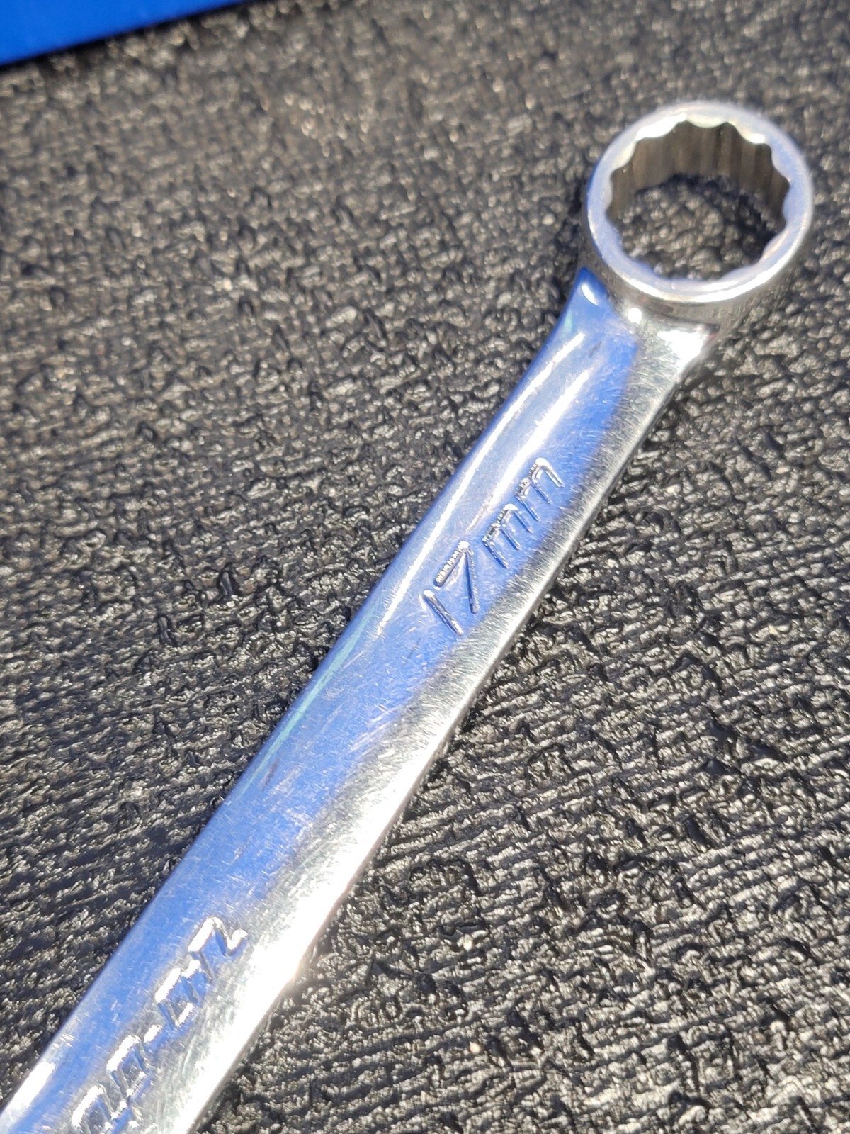 Snap-on Tools 17mm Metric OEXM170B 12-Point Standard Combination Wrench