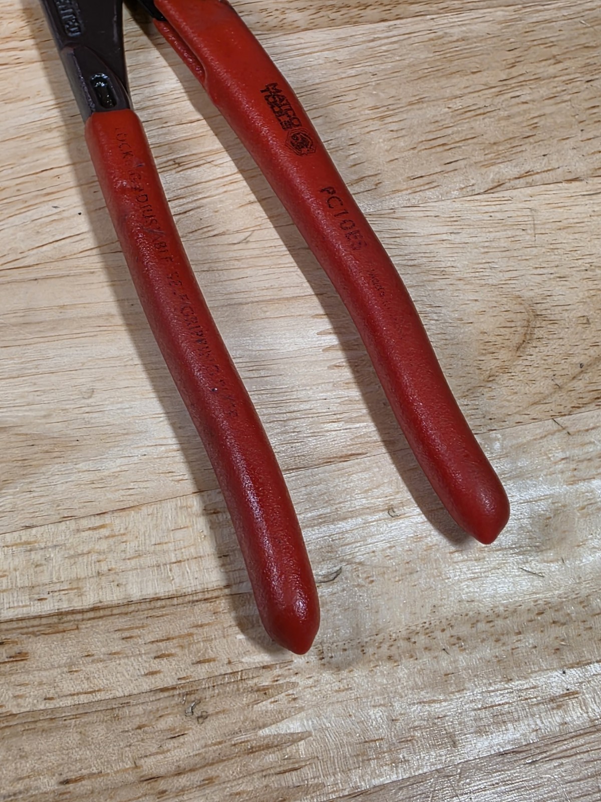 Matco Tools PC10ES Knipex Germany Slim Head Cobra Pliers Red Handle