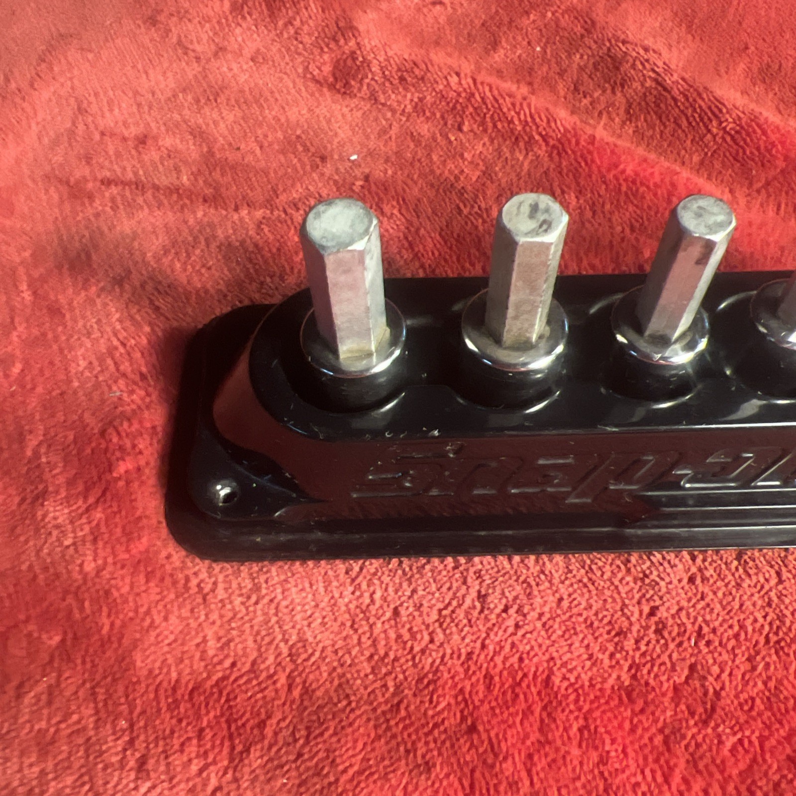 Snap-On USA 7 Piece 3/8″ Drive Metric 4 – 10mm Hex Allen Bit Socket Set 207EFAMY