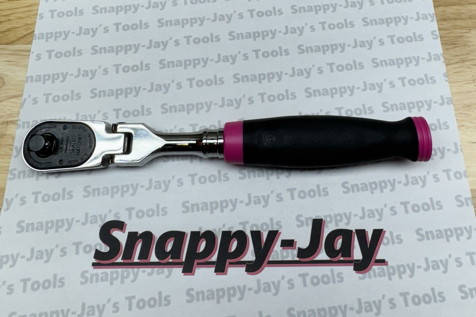 Snap-on Tools USA NEWEST 3/8″ Drv 100 Tooth PINK Soft Grip Flex Ratchet FHF100P
