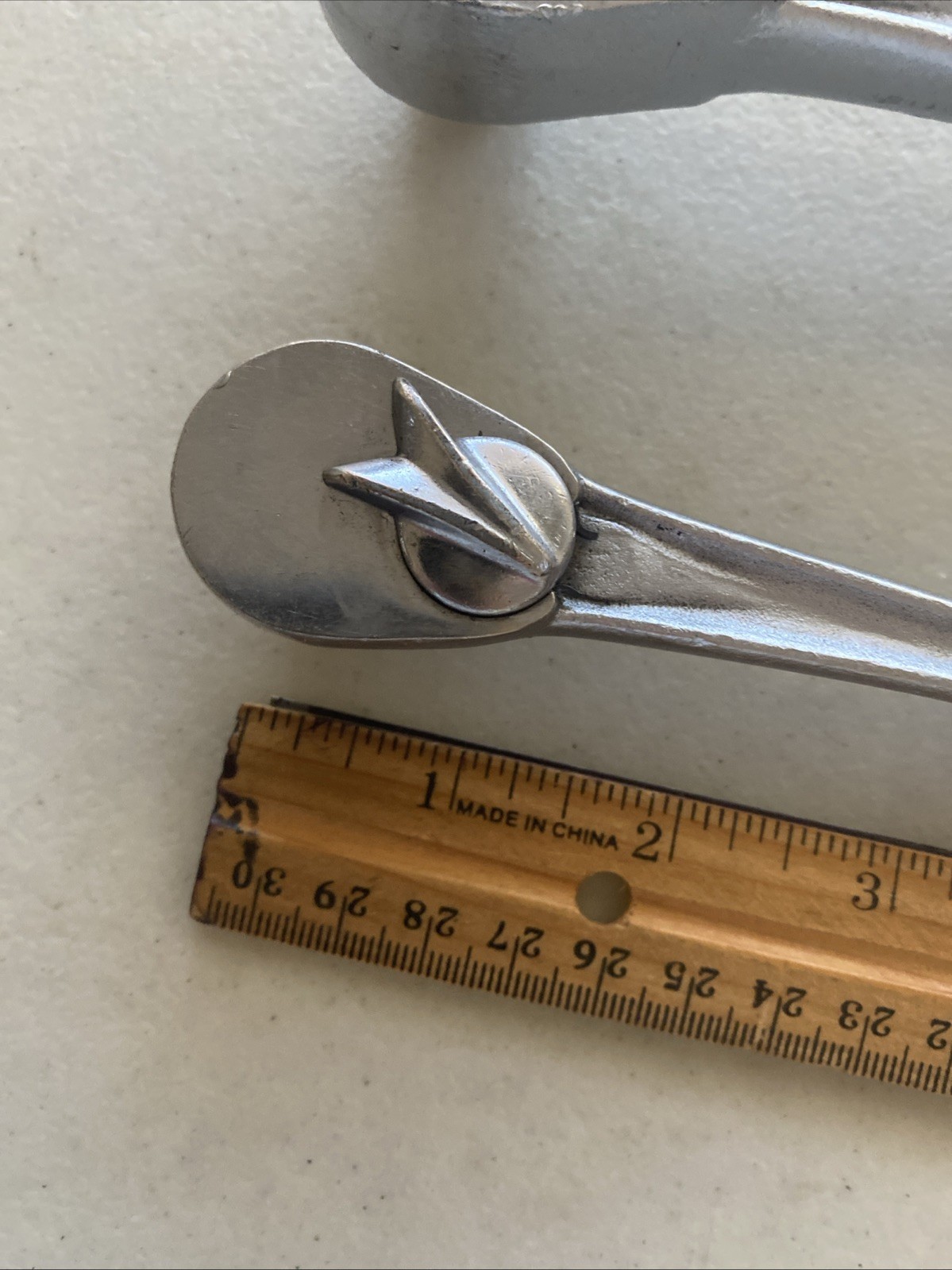 2pc.Vintage Craftsman 1/2” & 3/8” Flying ‘V’ =V= Ratchets USA Clean Some Marks