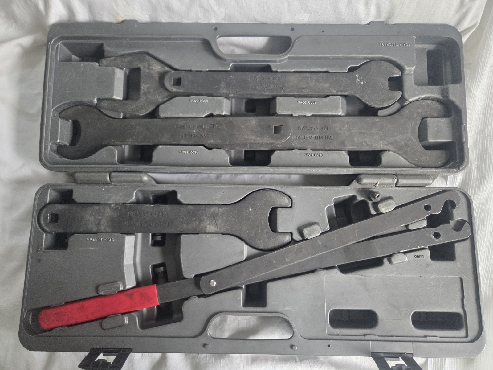 KD Tools Fan Clutch Wrench Master Service Tool Kit KDT41580 ??