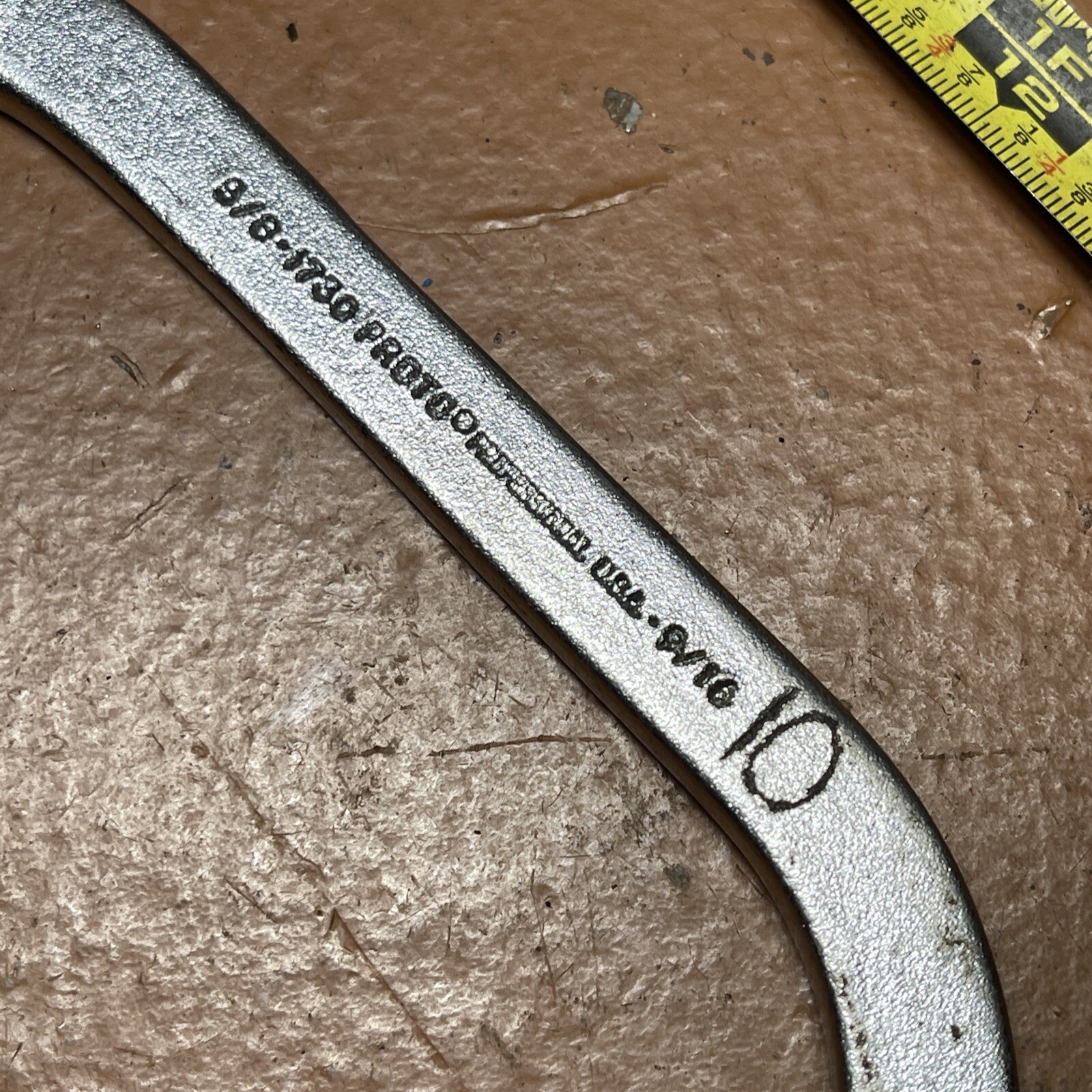 Proto USA 1730 Professional 5/8 X 9/16 In SAE Banana Obstruction Wrench 12 Point