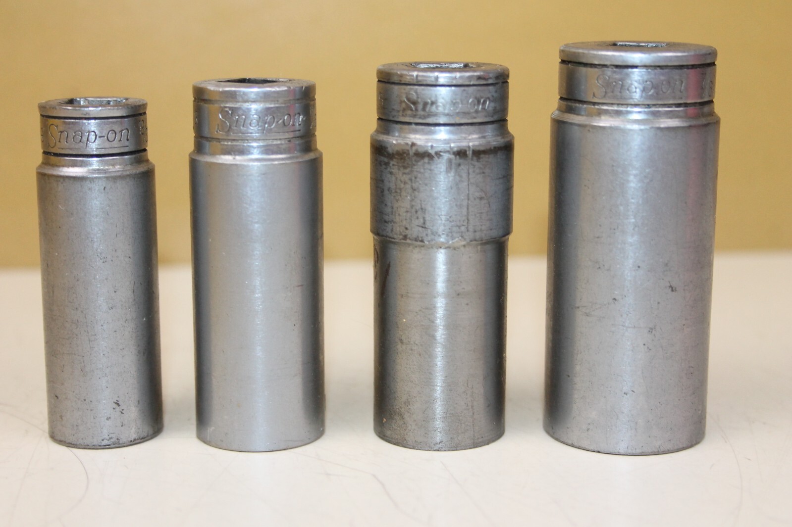 (4) Snap-On Sockets «SF» 191, 221, 241, 281 ~ 3/8″ Dr. ~ 12 Point (loc:LD1)