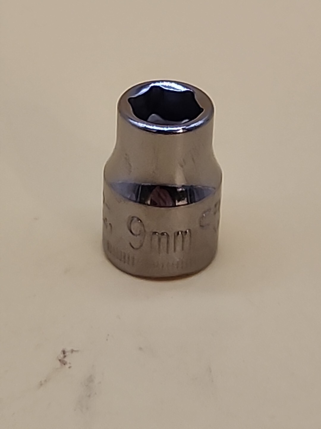 Craftsman Tools 3/8″ Drive 9mm 6 Pt Shallow Socket G2 43541 USA