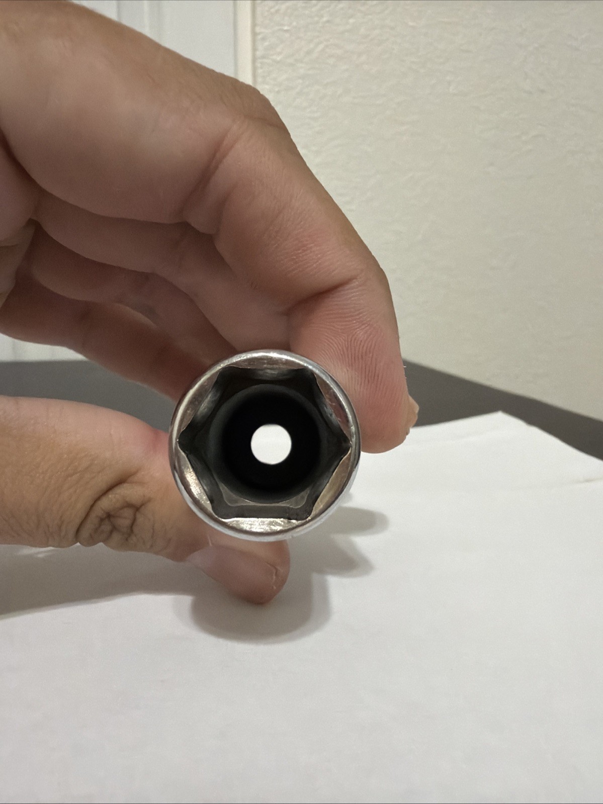 Snap-on 3/8″ Drive 6-Point Metric 19 mm Flank Drive Deep Socket SFSM19