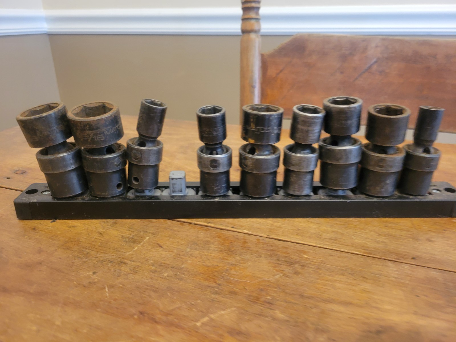 Matco Tools CUP Series 11 Pc 6 Pt Impact 1/2″ Dr.Swivel Socket Set