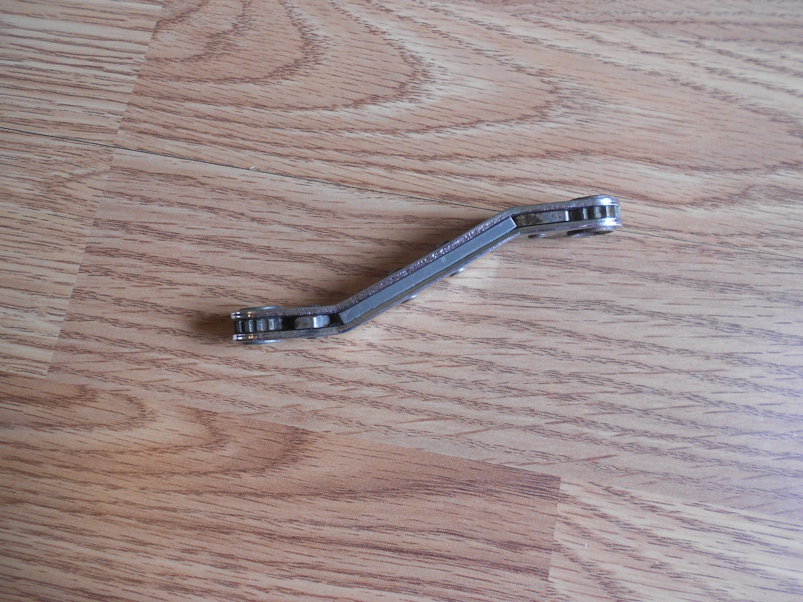 1 MAC TOOLS ROW0810 1/4″ x 5/16 6pt Reversible Ratcheting Offset Box Wrench USA