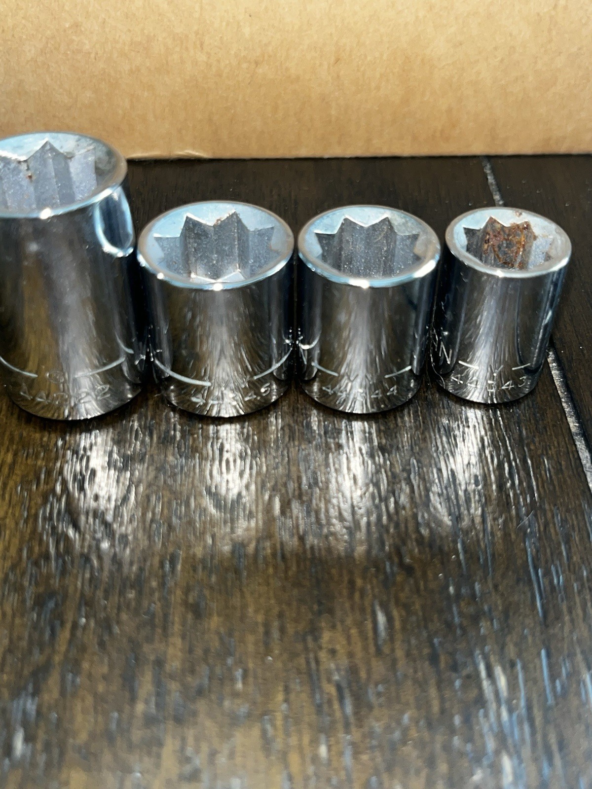 Craftsman Sockets SAE Lot of 9 Pieces 1/2 – 5/8 – 7/16 – 1/2 – 3/8 (8pt & 6pt)