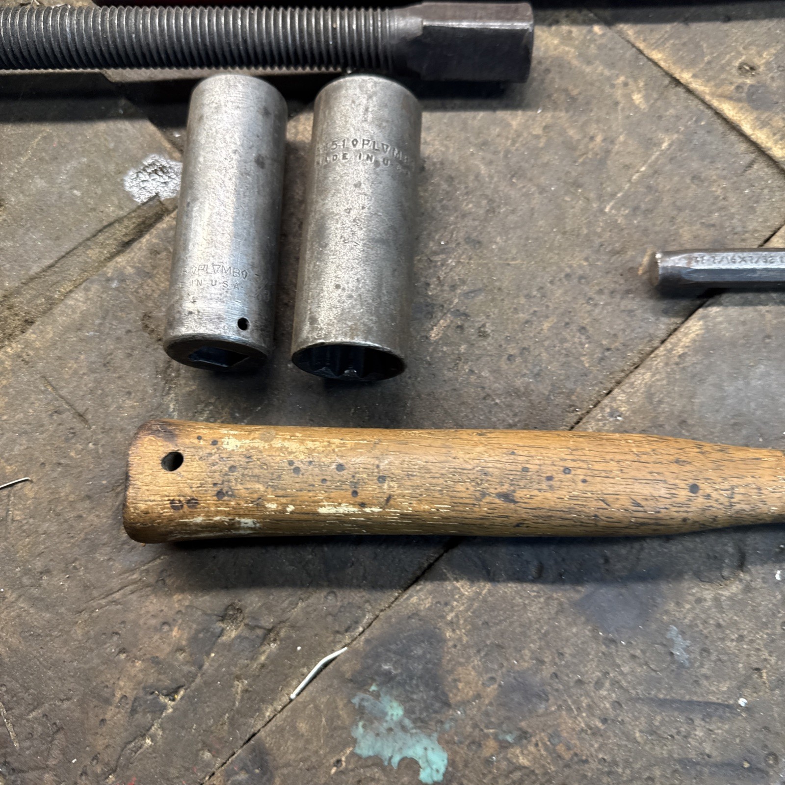 LOT Vintage Plomb Tool Gear Puller hammers punch ratchet sockets