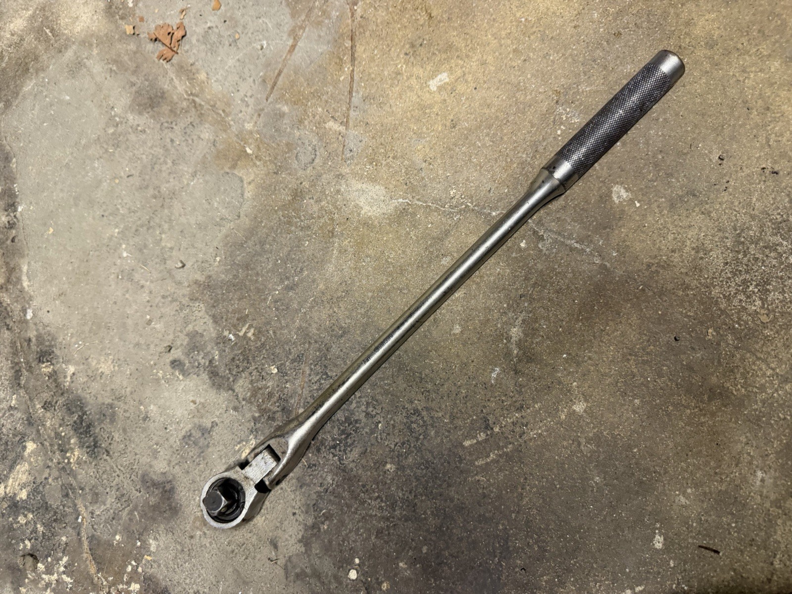 Mac V15R Swivel Ratchet 1/2 Drive Ratchet Handle PREOWNED