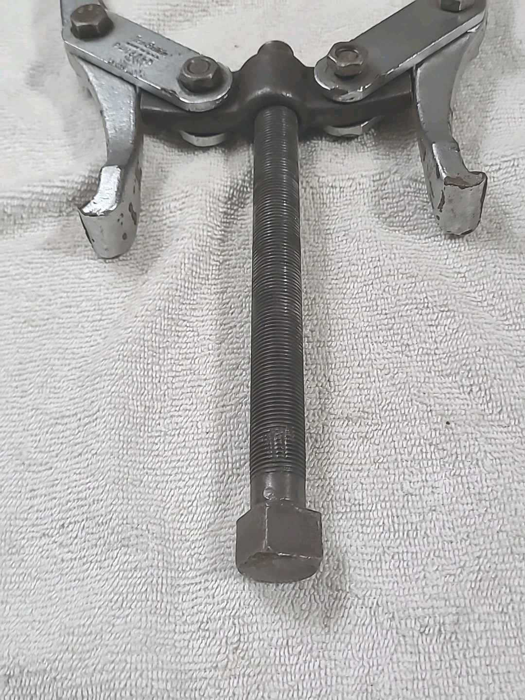 New Britain Tools P-140-D Vintage 2-Jaw Gear Puller Remover Reversible Tool USA