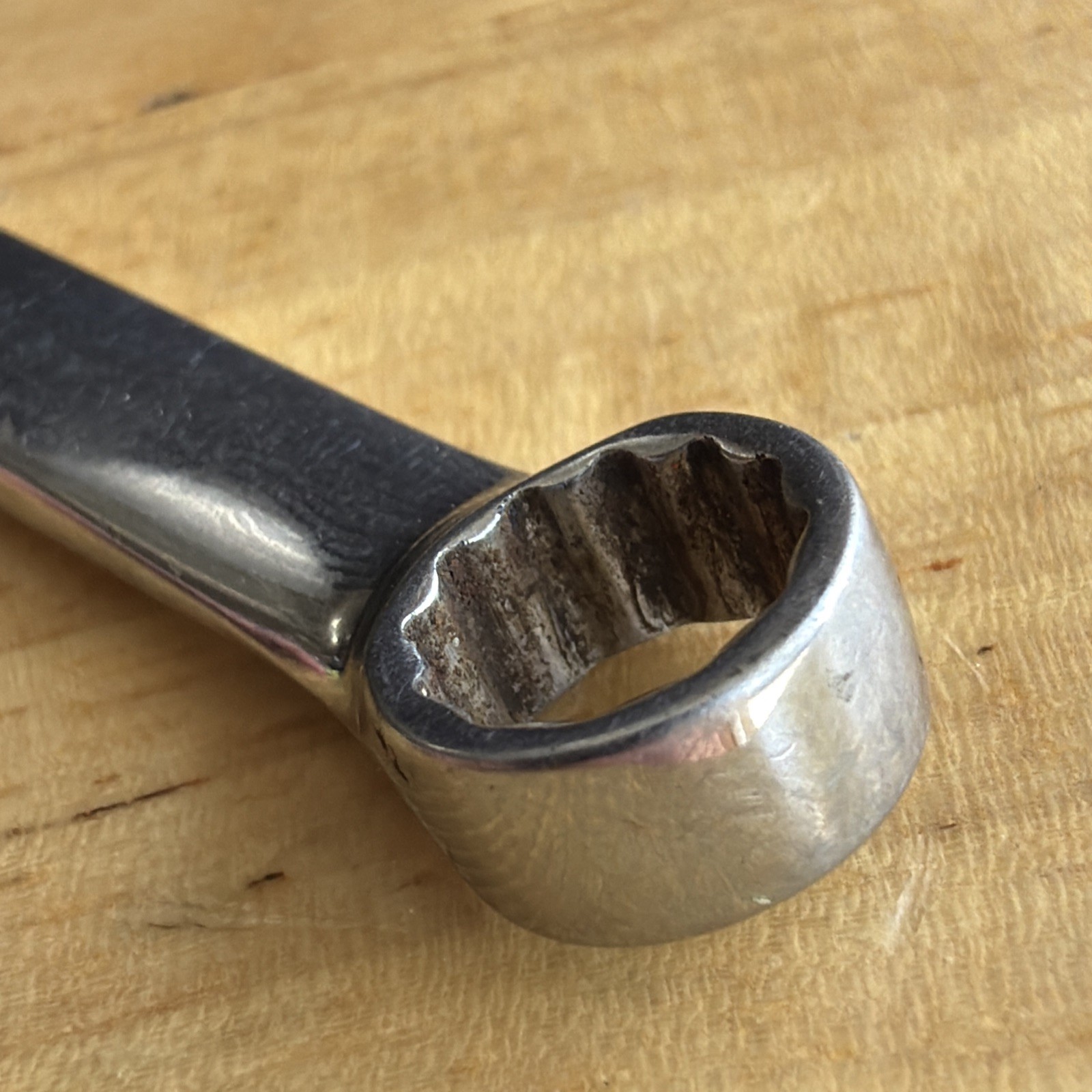 Snap On Tools 8mm Short Length Combination Wrench 12 Point OEXM8 Vtg USA