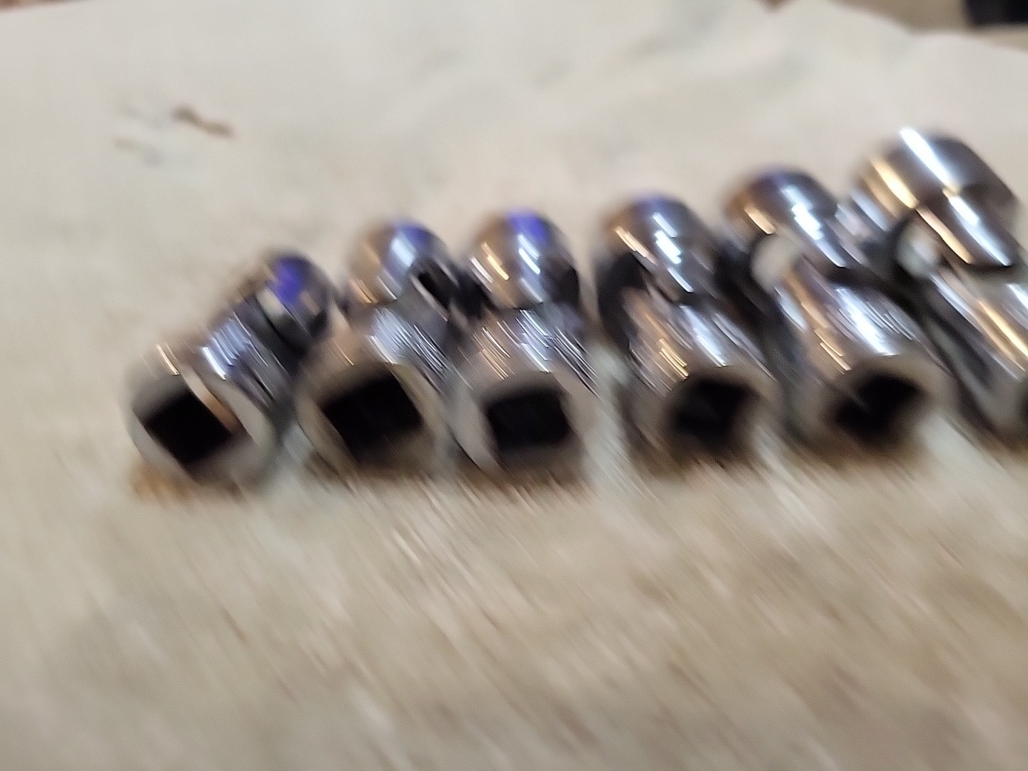 Snap On 3/8” Dr. 6 Pc. 7/16″- 3/4″ Shallow 6 Pt. Universal Socket Set 206AFS