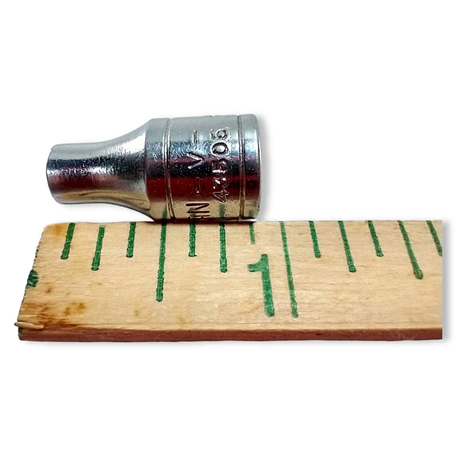 Craftsman V 43505 – 1/4″ Drive – 4 mm 6 PT